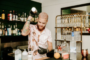 The Pink Palm Hotel - Cocktails at the bar